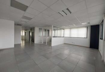 Location bureau Castelnau-le-Lez (34170) - 284 m²  à Castelnau-le-Lez - 34170