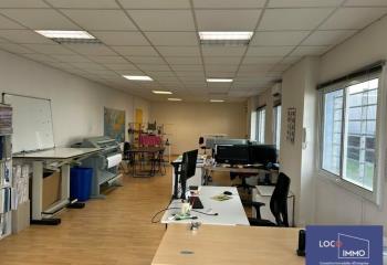 Location de bureau à - ZFU Rive droite
