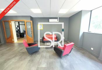 Bureaux à louer - proche de la D2089  à Ceyrat - 63122