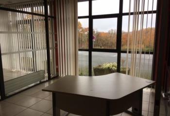 Location bureaux - Proximité Périgueux et Trélissac  à Champcevinel - 24750