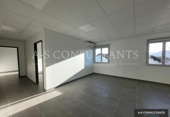 Location bureaux (38150) - Proche autoroute A7 et gare de St Rambert d'Albon