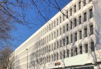 Location bureaux - Proche Porte de Bercy et métro Charenton-Écoles  à Charenton-le-Pont - 94220