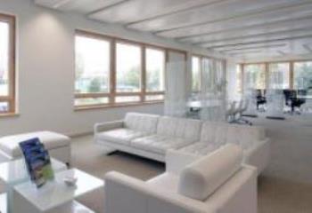 Location bureaux - Proche Parc de Sceaux et Coulée Verte  à Châtenay-Malabry - 92290
