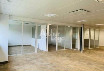 Location bureaux - Proche A41 et bus  à Chavanod - 74650