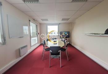 Location bureaux La Pardieu - Proche A75 et transports