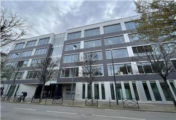 Location bureaux - Proche quartier d'affaires Victor Hugo  à Clichy - 92110