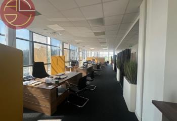 Location bureaux, proche rocade Arc-en-Ciel et gare des Ramassiers  à Colomiers - 31770