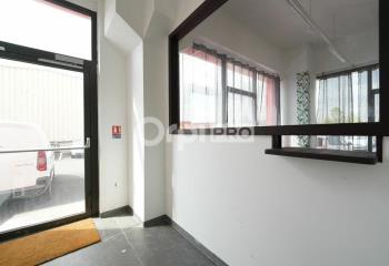 Location bureau - Proche D148, D301 et bus 87