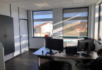 Location bureau Corbas (69960) - 275 m²
