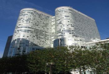 Bureaux à louer à - Coeur Défense - Avec vue  à Courbevoie - 92400