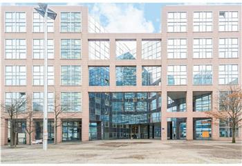 Bureaux à louer au sein de l'immeuble Lafayette à  à Courbevoie - 92400
