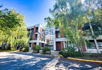 Location bureaux Zone Bois Briard proche A6/N104 et RER  à Courcouronnes - 91080