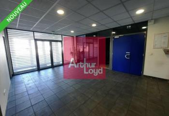 Location bureaux - Proximité axes autoroutiers  à Cournon-d'Auvergne - 63800
