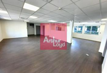 Location bureaux neufs - Proche centre-ville  à Cournon-d'Auvergne - 63800