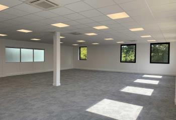 Location bureaux - Proximité transports en commun et autoroutes  à Créteil - 94000