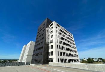 Location bureaux - Proche Groupama Stadium, Tram T7, Rocade Est  à Décines-Charpieu - 69150