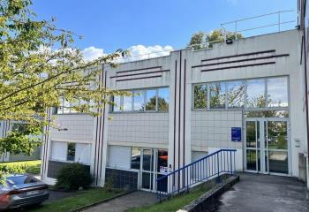 Location bureaux - Proche Rocade, A39, A36, A38, Tram T2 et Bus L6