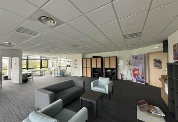 Location bureaux - Aéroparc, proche A35, GCO, bus et gare  à Entzheim - 67960