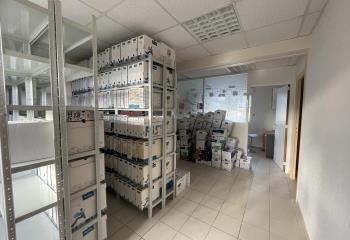 Location bureau - Proche autoroute N154 et bus  à Évreux - 27000