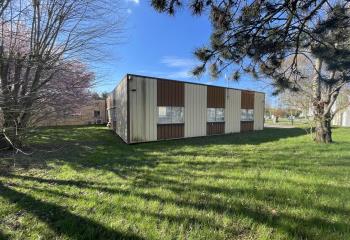 Location bureaux - Proche autoroute N13  à Évreux - 27000