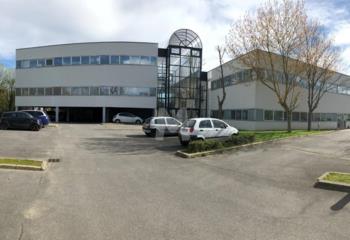 Location bureaux - Proche A6, RN7 et RER D  à Évry - 91000