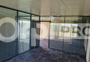 Location bureau (91000) - 42 m²