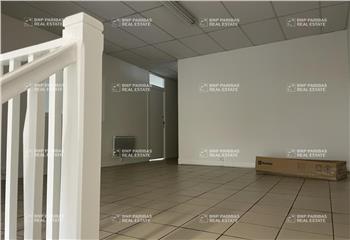 Location bureaux - Proche Tangentielle  à Fleury-les-Aubrais - 45400