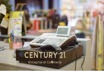 Bureaux à louer situé au cœur d'une zone d'activité -