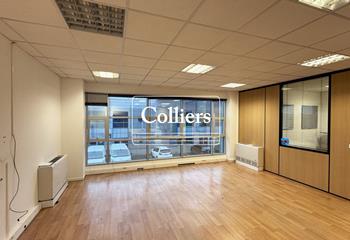 Location bureaux ZA des Mondaults