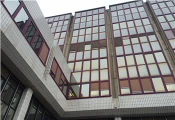 Surfaces de bureaux à louer proche RER A et E -  à Fontenay-sous-Bois - 94120