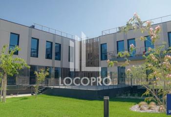 Location bureaux - Proche D96, D7n et A8  à Fuveau - 13710