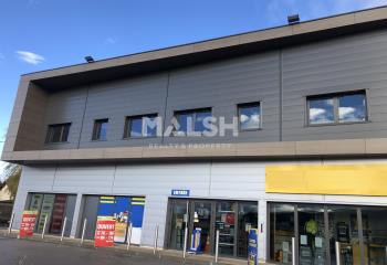 Location bureaux - Proche A46, bus et train