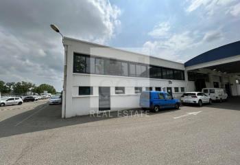 Location bureaux - Proche A46 et commerces  à Genay - 69730