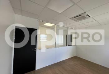 Location bureau (69730) - 18 m²  à Genay - 69730