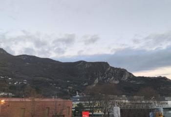 Bureaux à louer à Presqu'Île - PA Polytech - Accès tram  à Grenoble - 38000