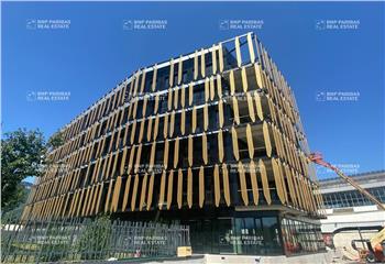 Location bureaux - Proche ZAC Bouchayer Viallet et transports  à Grenoble - 38000