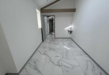 Location bureau Gretz-Armainvilliers (77220) - 33 m²  à Gretz-Armainvilliers - 77220
