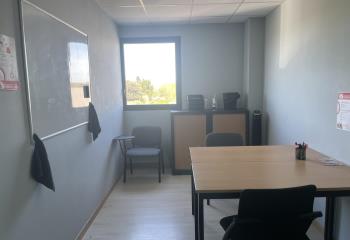 Location bureau - Proche axes routiers et services  à Guérande - 44350