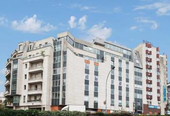 Location bureaux - Proche RER A et autoroute A4  à Joinville-le-Pont - 94340