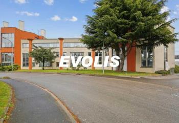 Location bureau La Courneuve (93120) - 200 m²  à La Courneuve - 93120