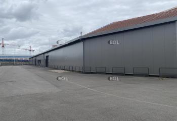 Location bureaux - Proche A86, N2, RER B, Métro 7 et Tram T1  à La Courneuve - 93120