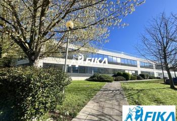 Location bureaux - Proche A61, gare SNCF et futur métro  à Labège - 31670