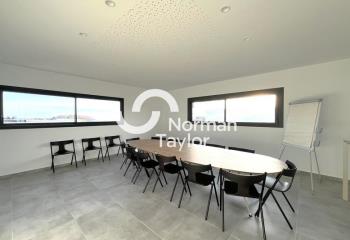 Location bureaux - Proche Montpellier, gare et autoroutes  à Lavérune - 34880