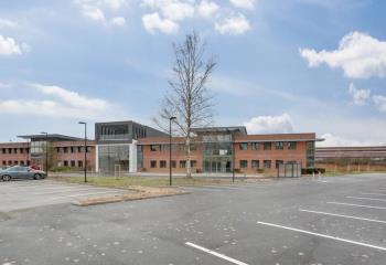 Bureau à louer - A1 - A22  à Lezennes - 59260