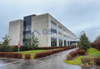 Location bureaux - Proche RER D et autoroutes A5 et N104