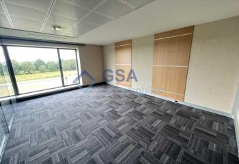 Location bureau - Proche RER D et Autoroute A5