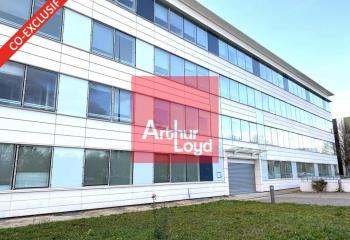 Location de bureaux - A5 - N104 - proche commerces  à Lieusaint - 77127