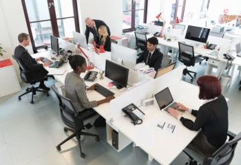 Location bureaux - Proche centre-ville, tram et gare  à Lille - 59000