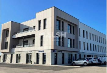 Bureaux à louer - Proche autoroute A6 et gare SNCF  à Limas - 69400