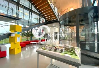 Location bureaux - Proche autoroute A6 et gare SNCF Dardilly